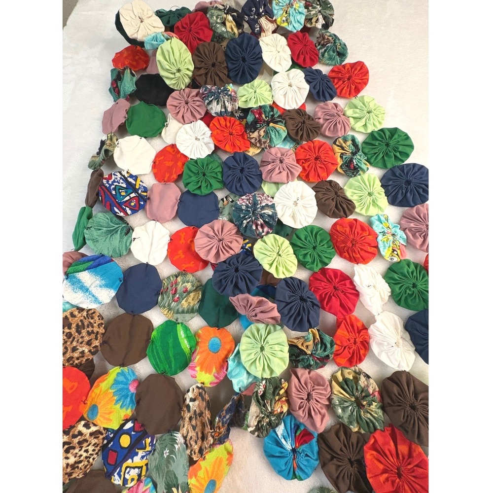 Handmade 2 Yo-Yo Quilt Textile Art Boho Table Runner Wall Hanging Cottagecore - Picture 9 of 14